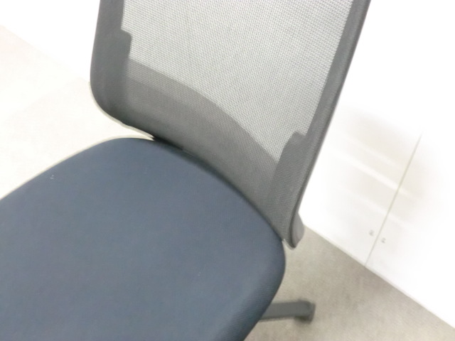 コクヨ/ミトラ / ブラック / 【中古】 OAチェア肘無し