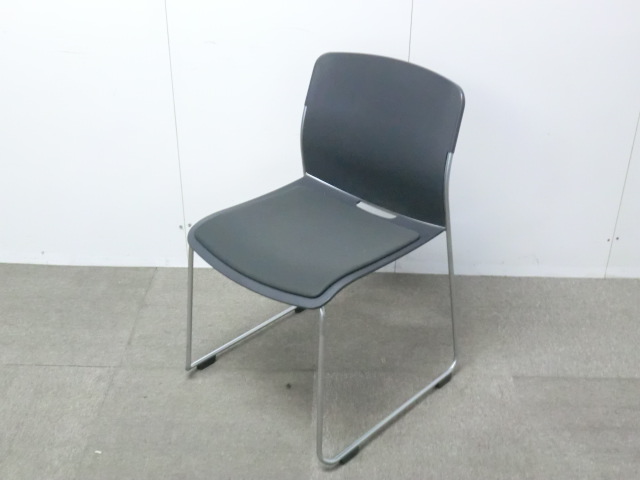 コクヨ/AMOS/ブラック / 【中古】 スタッキングチェア