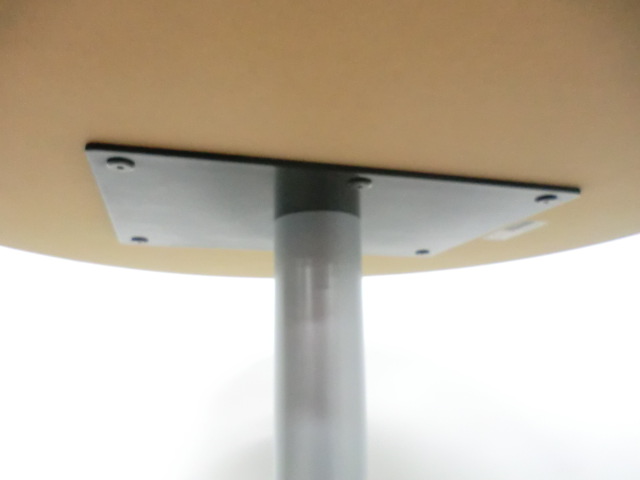 ウチダ / 木目調 / 【中古】 丸テーブル