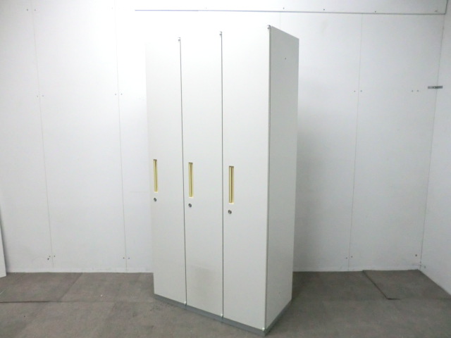 イナバ / ホワイト / TF / 【中古】 3人用ロッカー