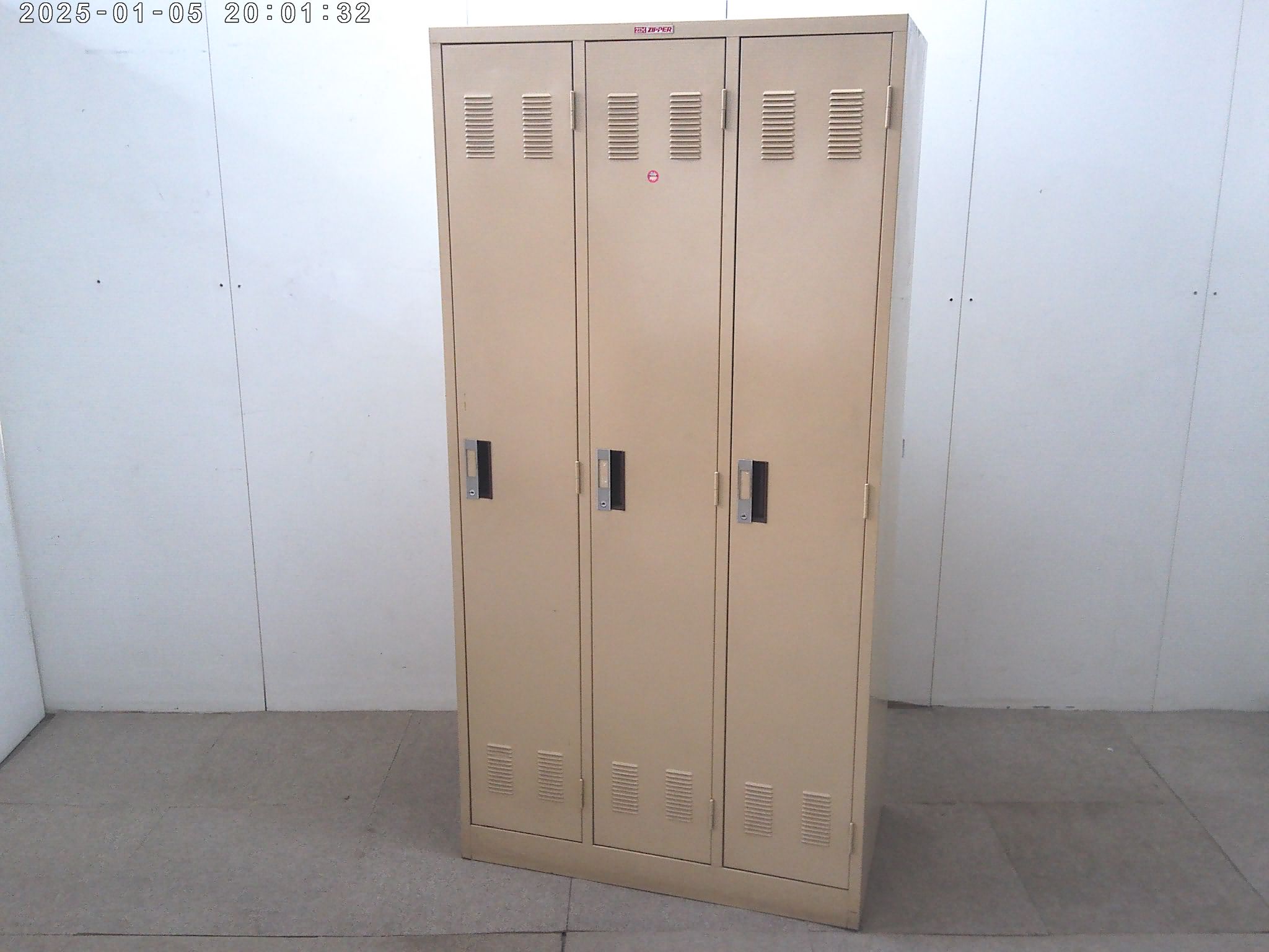 ZIM/アイボリー/3人用ロッカー/【中古】