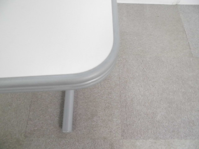 ライオン / ニューグレー / 会議テーブル