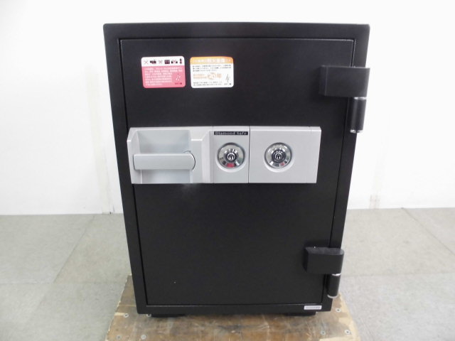 金庫　/2キー・シリンダー錠/ブラック/【中古】