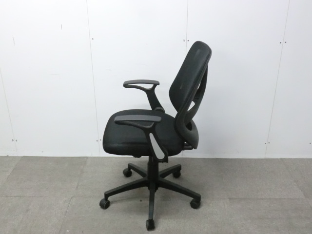 OAチェア肘有 ブラック 【中古】 オフィスチェア 事務椅子 椅子