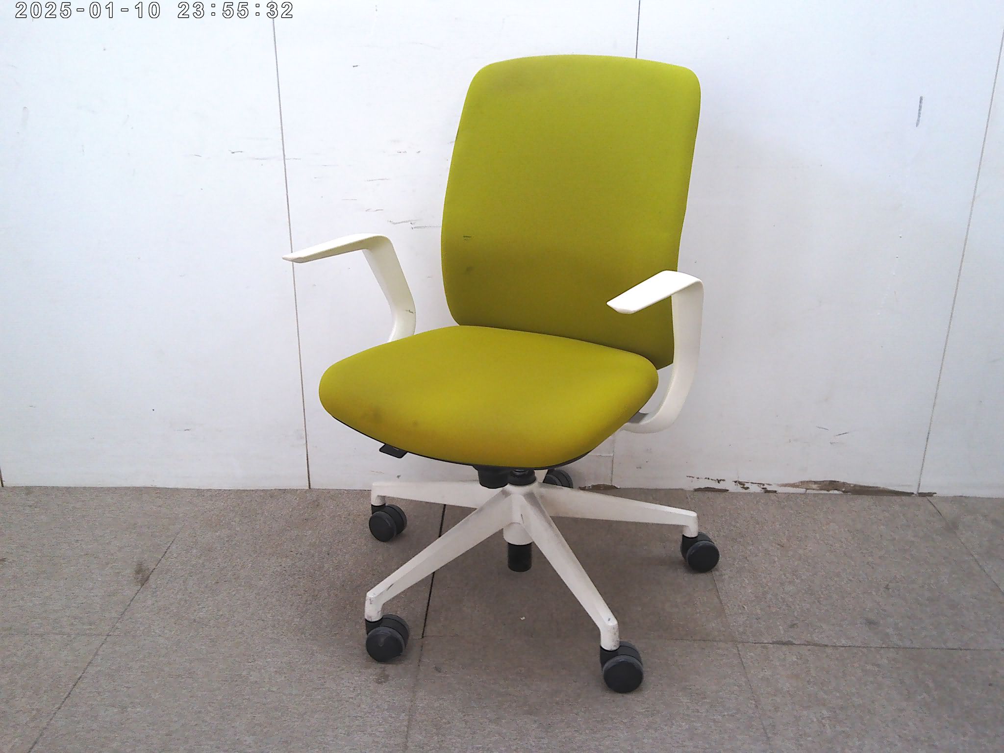 ウチダ/カリッサ/ライトグリーン/OAチェア/肘有/