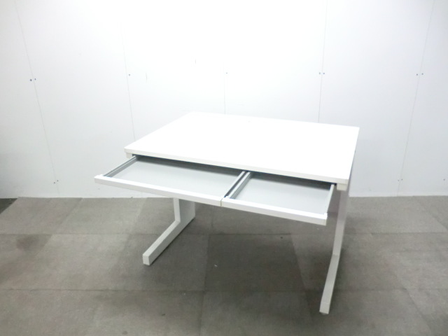 ウチダ / ホワイト/【中古】 平デスク