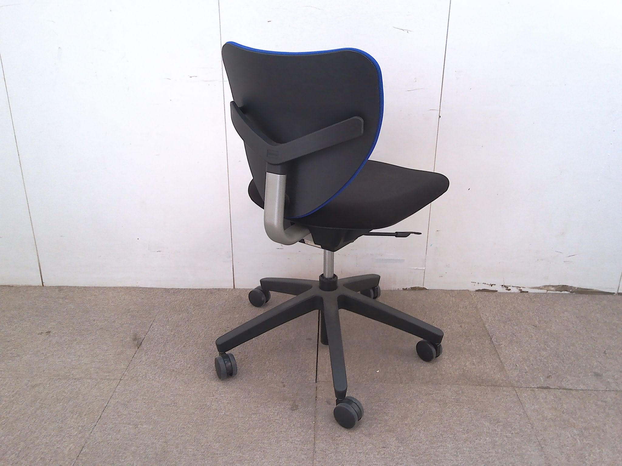 ウチダ/エポ/ブルー/OAチェア/肘無/【中古】