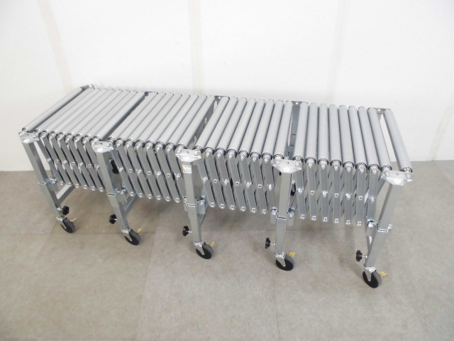 ローラーコンベア　/　キャスター付き / シルバー
