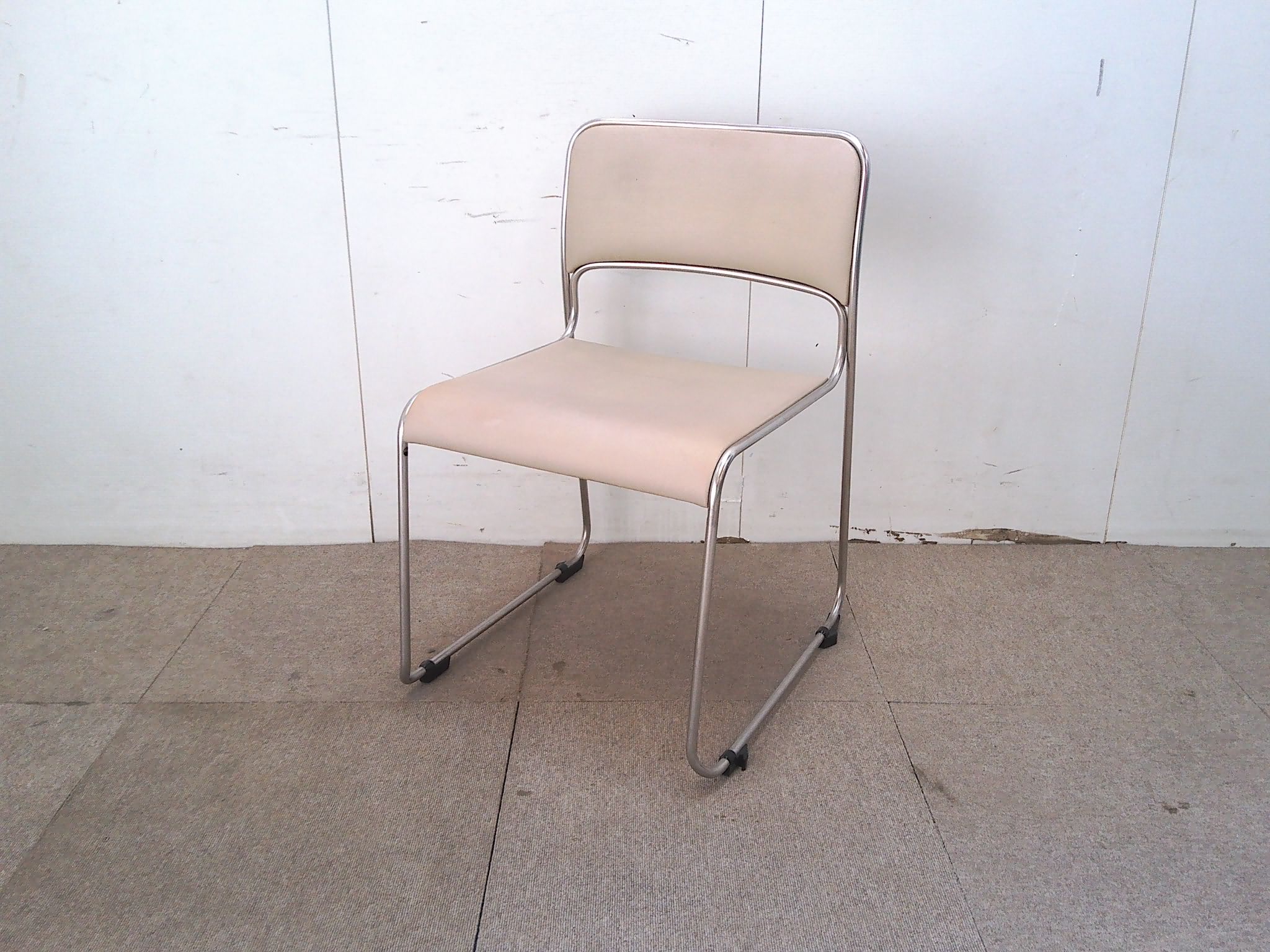 コクヨ/アイボリー/CK-855N/スタッキングチェア