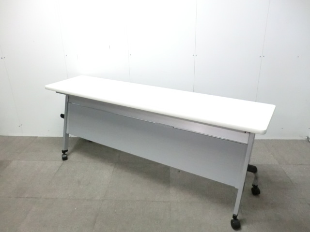 フォールディング / ホワイト / 【中古】 並行スタック