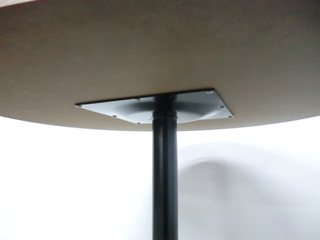 丸テーブル / 木目調 / 【中古】