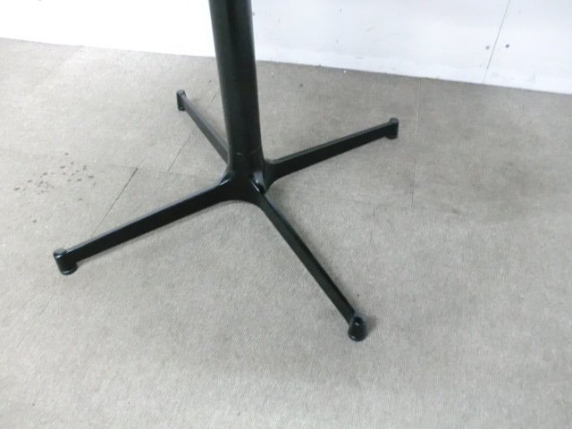 丸テーブル / 木目調 / 【中古】