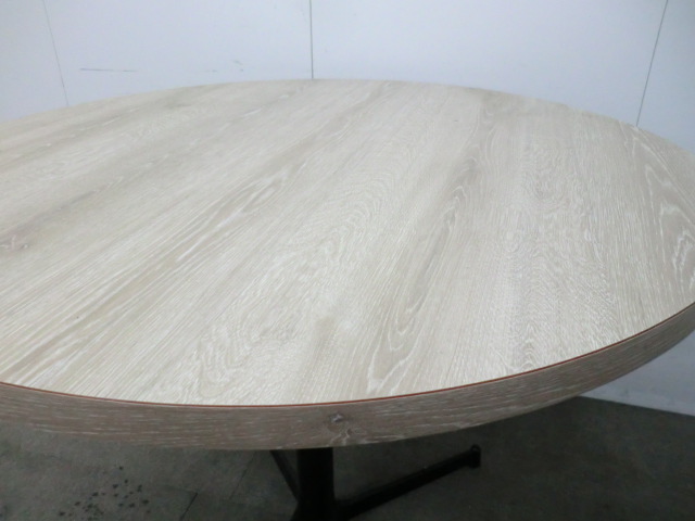 丸テーブル / 木目調 / 【中古】