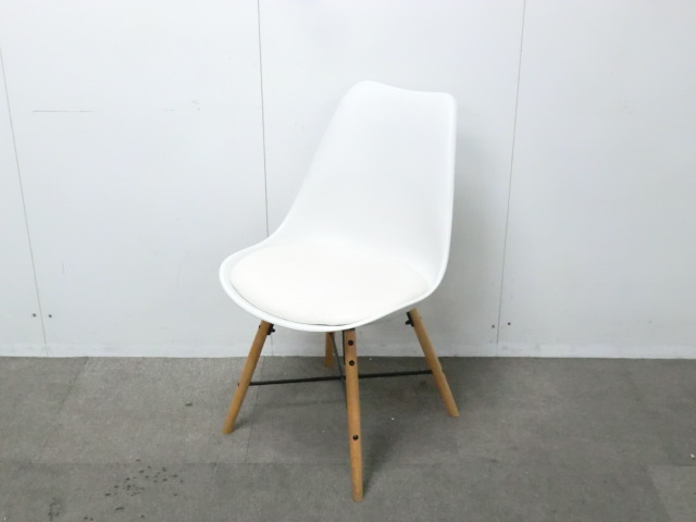 ミーティングチェア / ホワイト / 【中古】