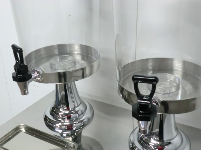 ウォーターディスペンサー / シルバー / 【中古】