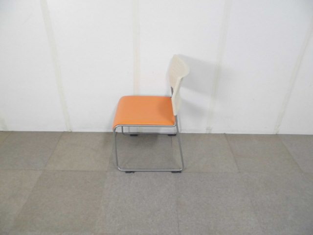 ミーティングチェア/オレンジ/【中古】