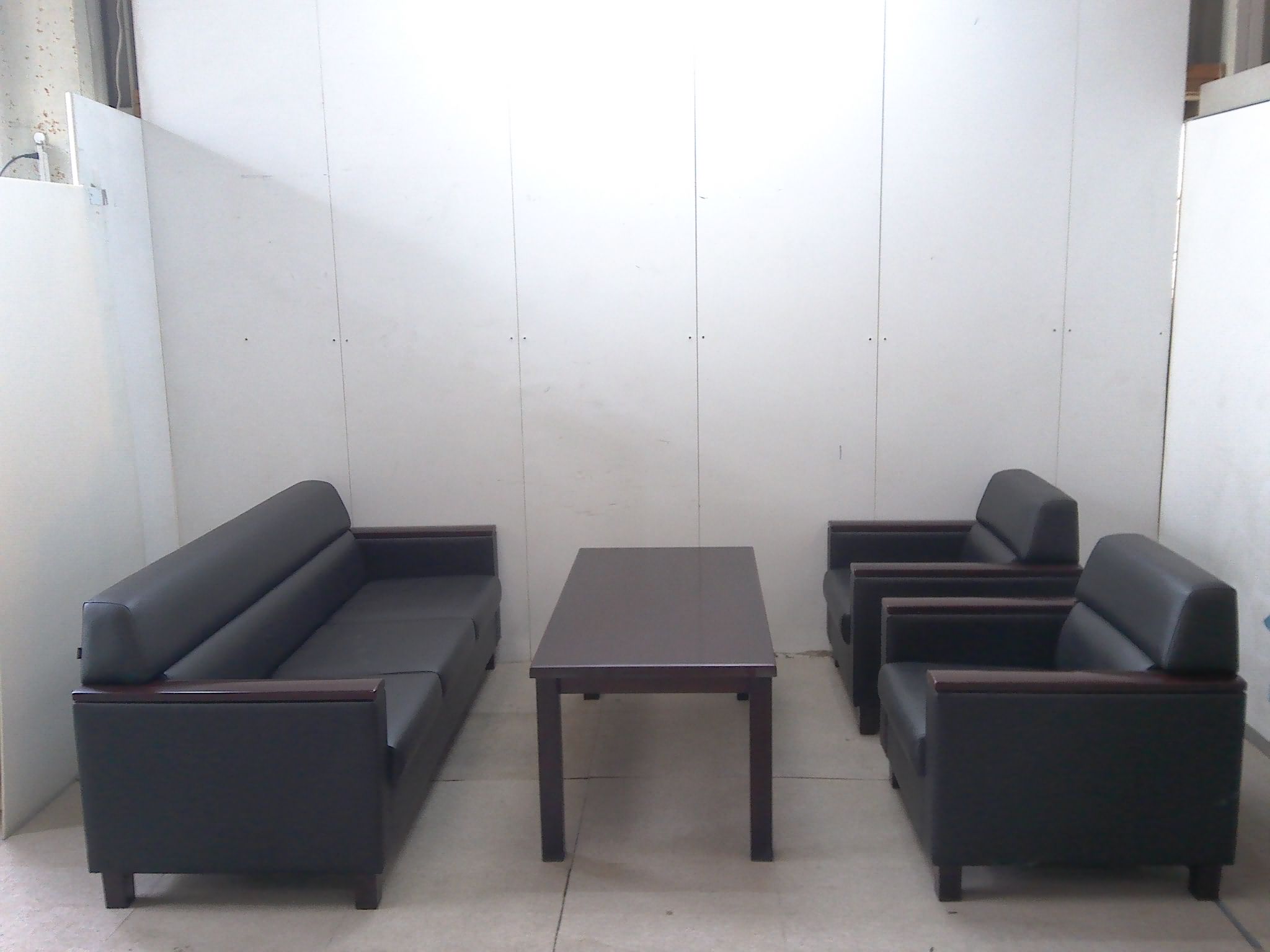 オカムラ/ブラック/応接セット/【中古】