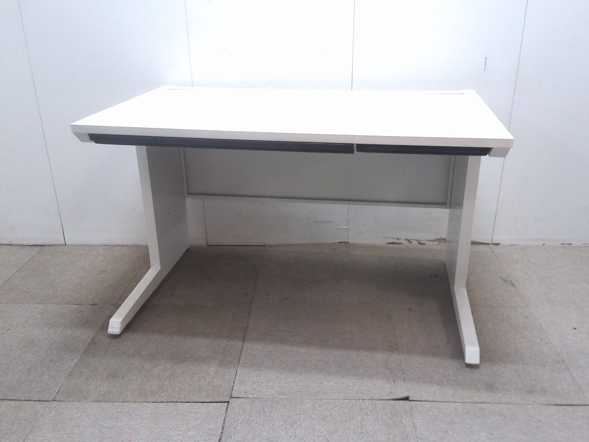 イトーキ/CZR/ホワイト/平デスク/【中古】