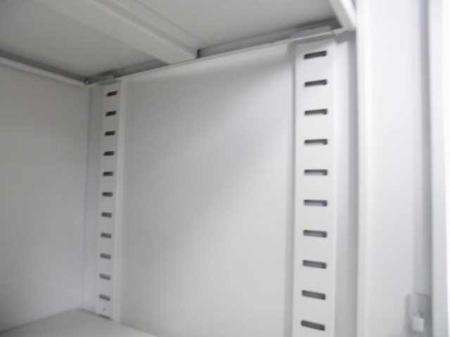 クロガネ/ニューグレー/引違いキャビネット