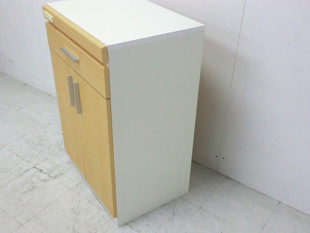 木目調/キッチンキャビネット/【中古】