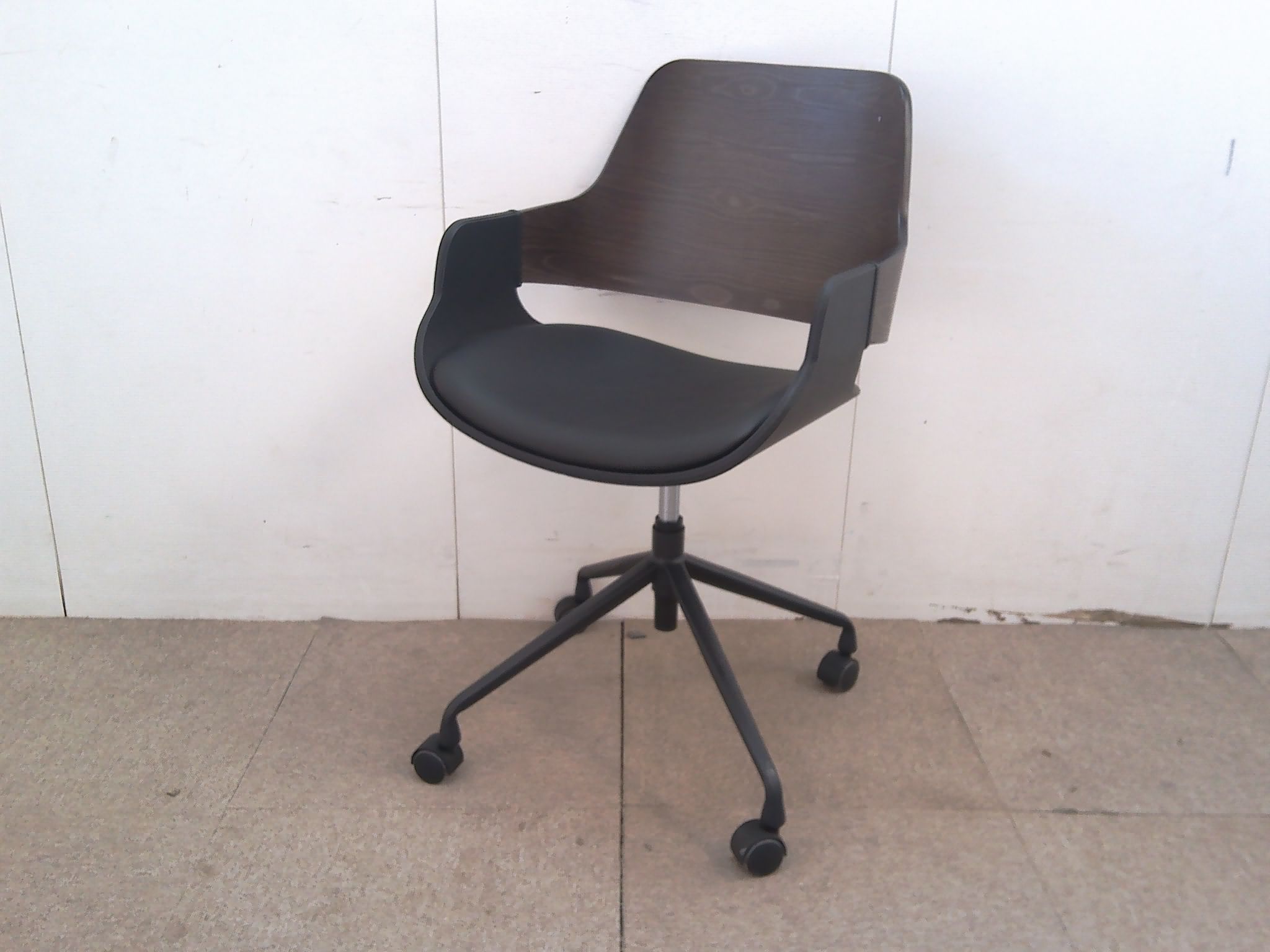 木目調/ミーティングチェア/【中古】