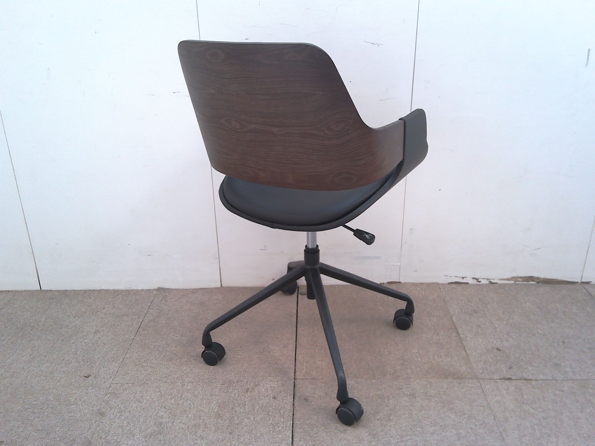 木目調/ミーティングチェア/【中古】