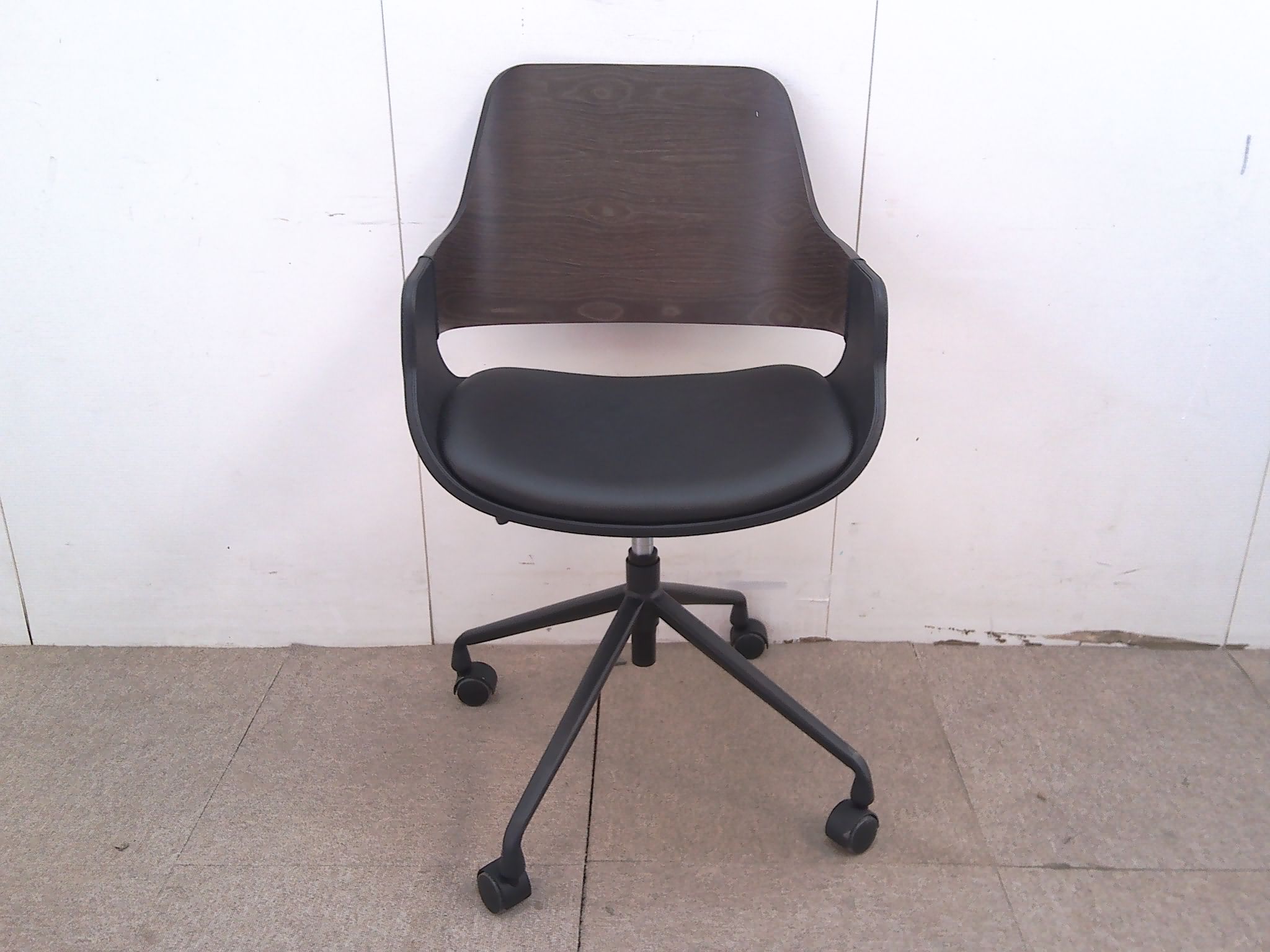 木目調/ミーティングチェア/【中古】