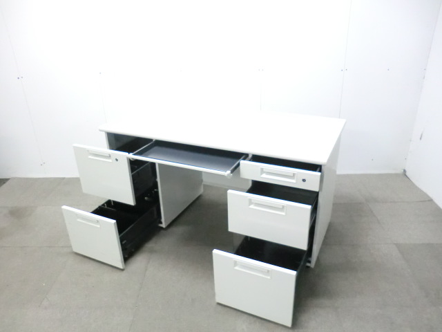 プラス / LEED / ホワイト / 【中古】 両袖デスク
