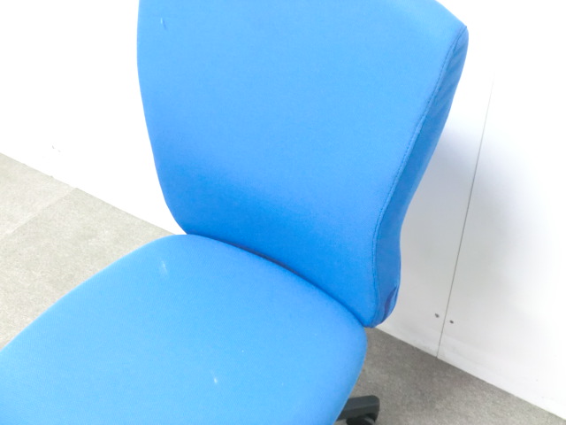 OAチェア / ブルー / 【中古】 肘無し