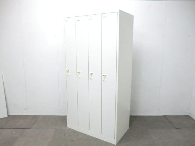 オカムラ/ FZ / ホワイト / 【中古】 4人用ロッカー