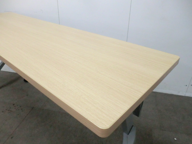 オカムラ/フラプター/木目調 / 【中古】 フォールディング