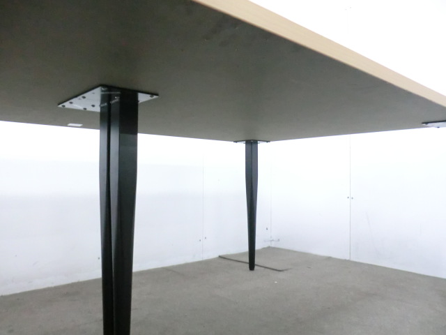 大会議テーブル / 木目調 / 【中古】