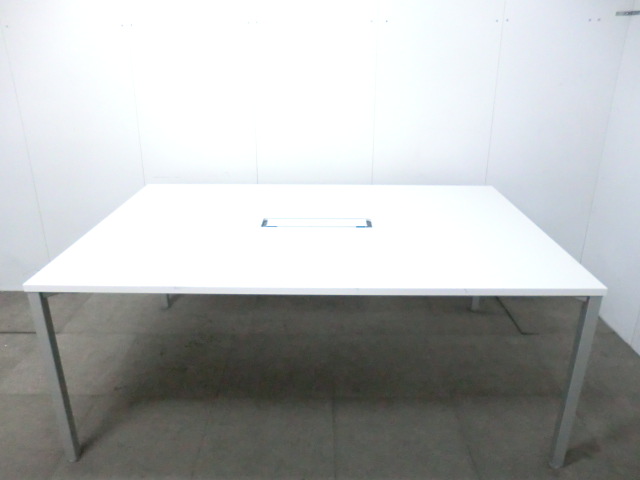 オカムラ / ホワイト / 【中古】 会議テーブル