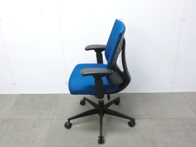 コクヨ/ウィザード4/ダークブルー/【中古】OAチェア肘有