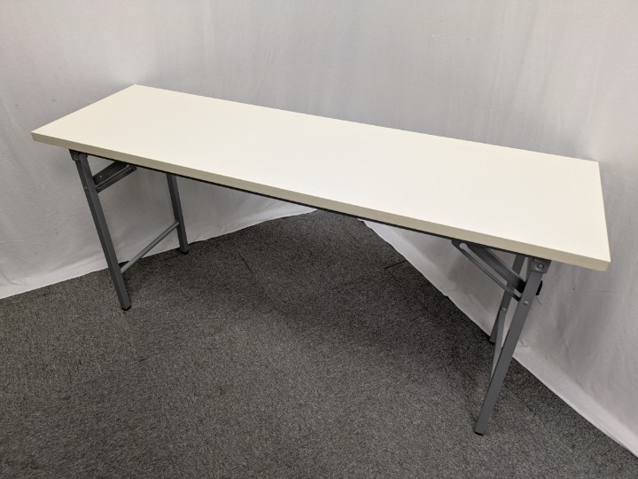 折り畳みテーブル / ホワイト / 【中古】