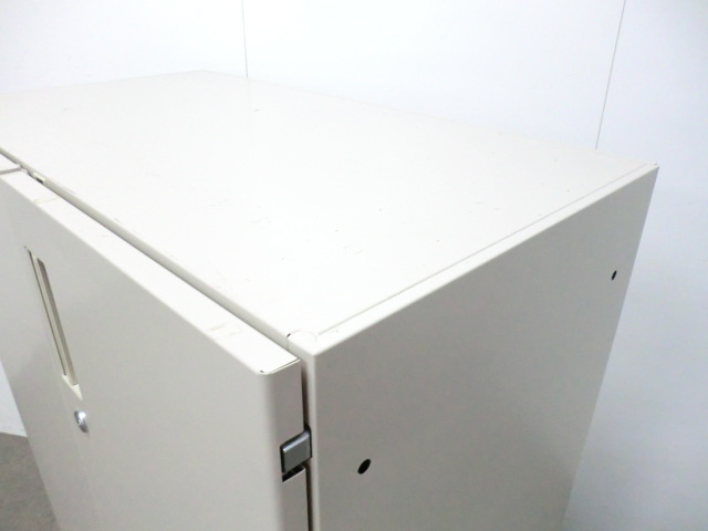 コクヨ/NS/ニューグレー / 【中古】 両開きキャビネット