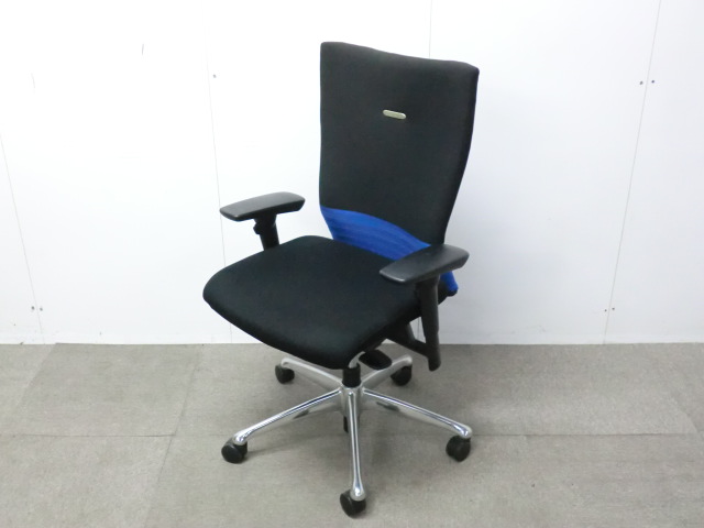 オカムラ/フィーゴ / ブルー / 【中古】 OAチェア肘有