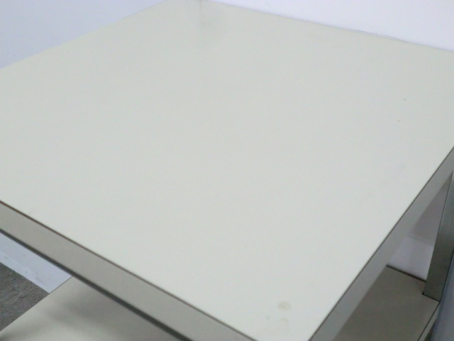 オカムラ / ホワイト / 【中古】 電話台