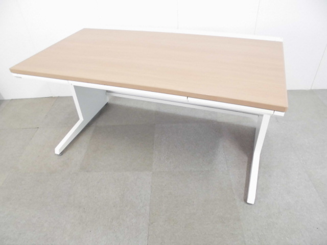 オカムラ / アドバンス / 木目調 / 平デスク