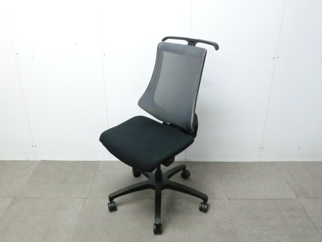 イトーキ エフ ブラック 【中古】 OAチェア肘無し オフィスチェア 事務椅子 椅子 ITOKI