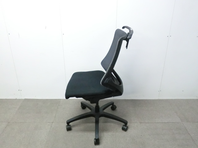 イトーキ エフ ブラック 【中古】 OAチェア肘無し オフィスチェア 事務椅子 椅子 ITOKI