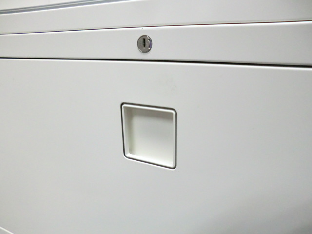 オカムラ/レクトライン / ホワイト / 【中古】 上下連結