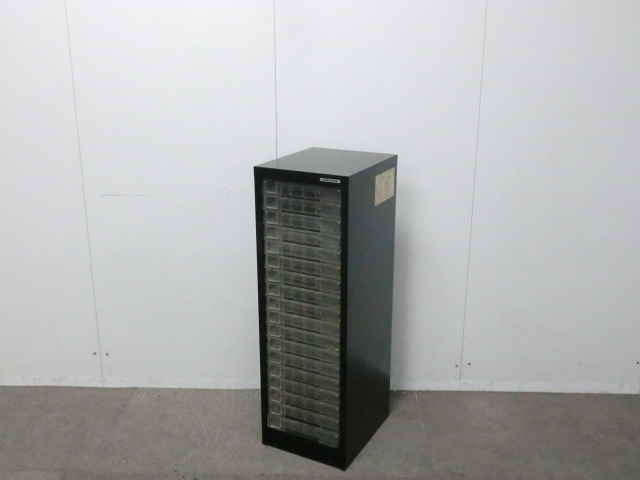 クリアケース / ブラック / 【中古】 1列18段