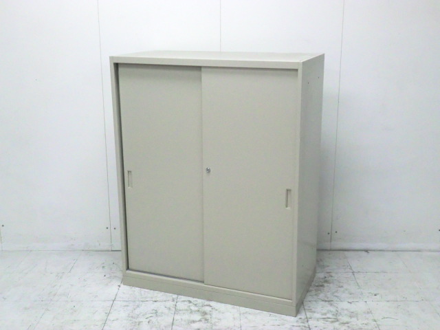 引き違いキャビネット/オカムラ/ニューグレー