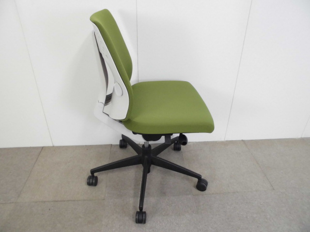 ウィザード2 / コクヨ / グリーン / OAチェア肘無し