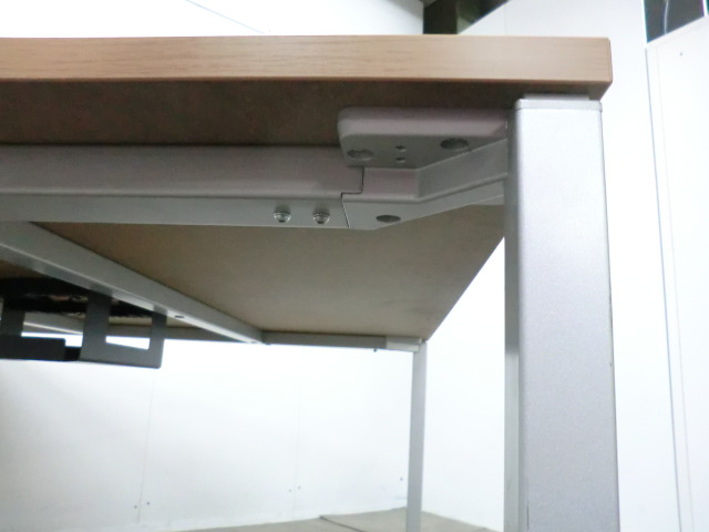 オカムラ/アプションフリー/木目調 【中古】 システムデスク