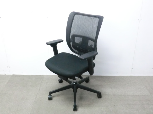 TOYOSTEEEL/ブラック / 【中古】 OAチェア肘有