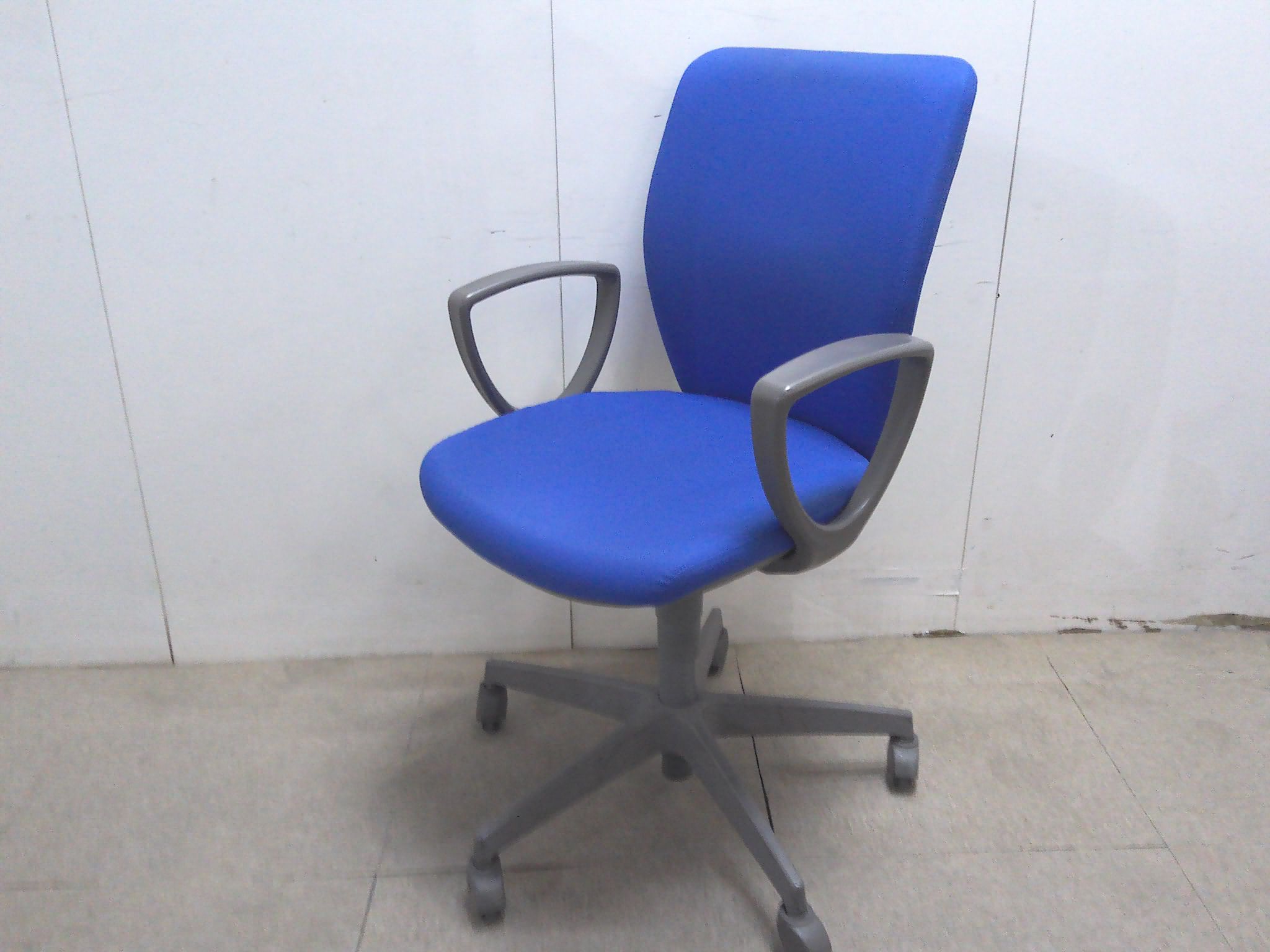 コクヨ/ブルー/ＯＡチェア/肘有/【中古】