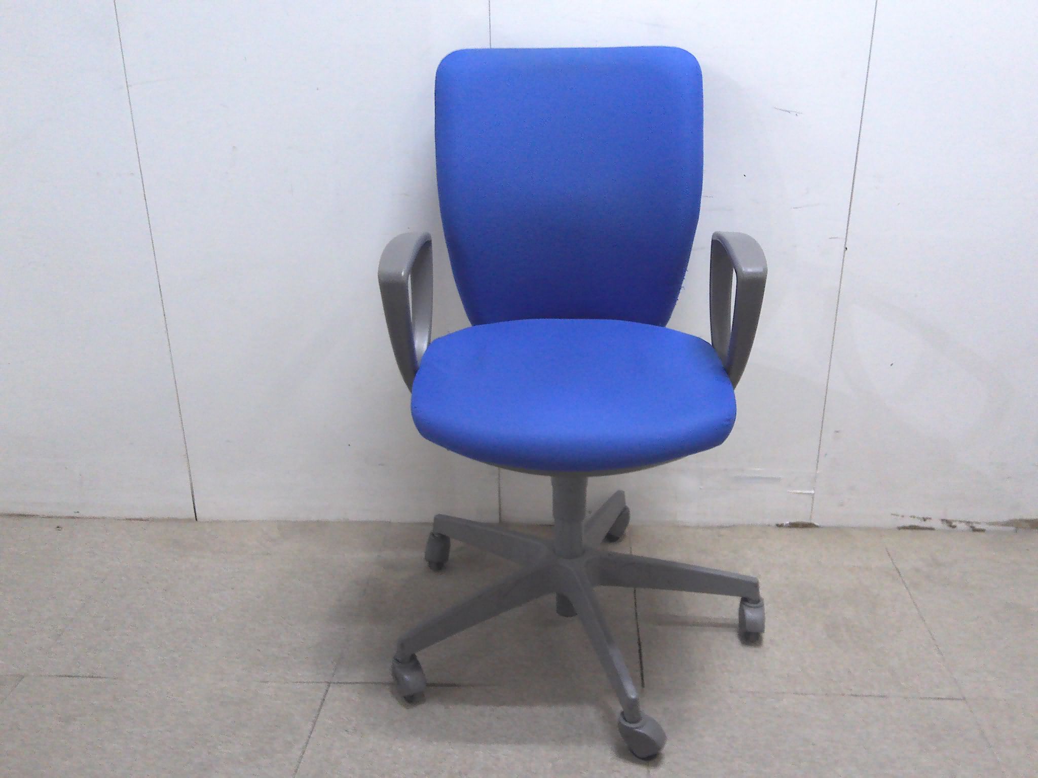 コクヨ/ブルー/OAチェア/肘有/【中古】