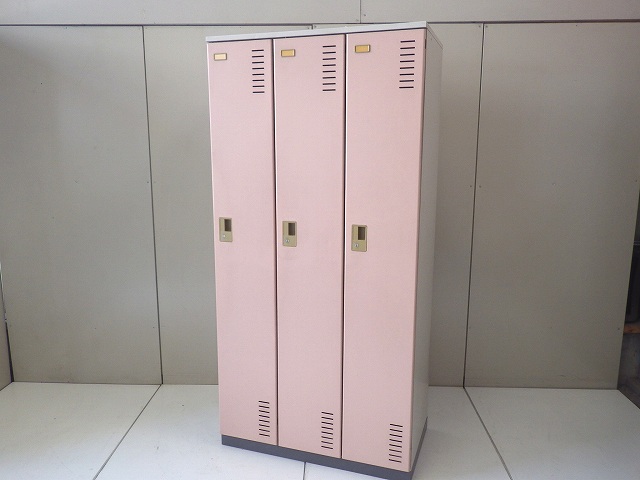 ロッカー3人用 コクヨ ピンク 73869